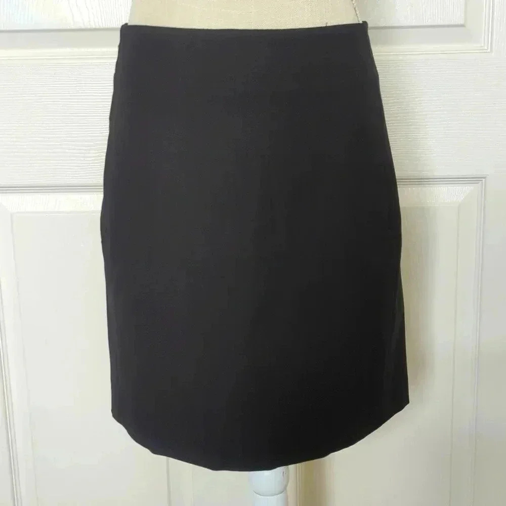 Loft Pocketed Black Skirt